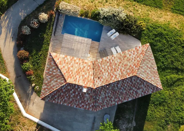 Prestige Dominici By Monarca * Patrimonio